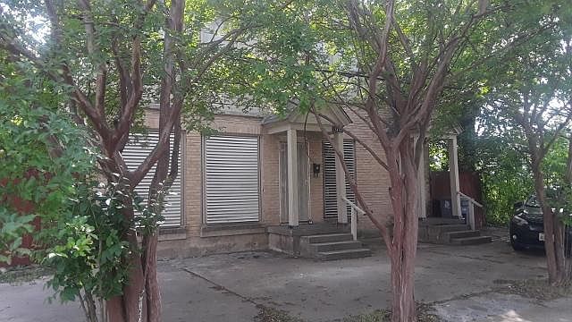 1st image of 1315 N Prairie Ave Unit B