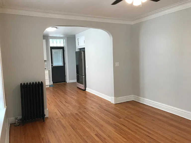 7361 N Hoyne Ave #2 — Photo 6