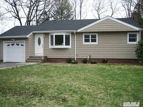 1st image of 10 Dale Ln