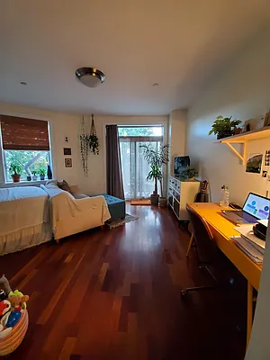 Rented by EXR | media 14