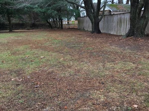 649 Chester River Beach Rd