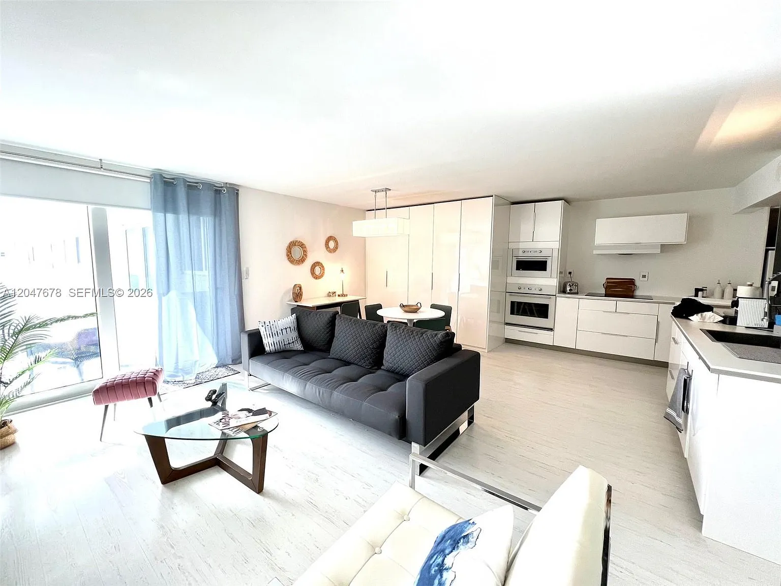 Ocean Point Condo — Photo 3