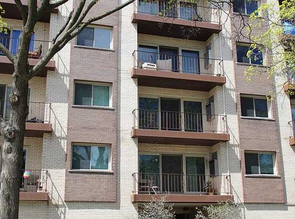 2nd image of 235 Marengo Ave APT 6H