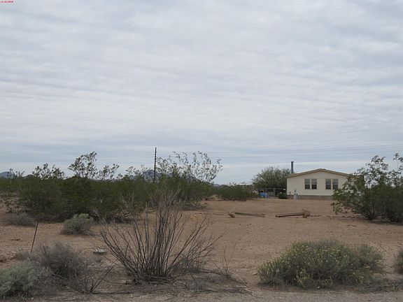 2nd image of 10087 N Needmore Way