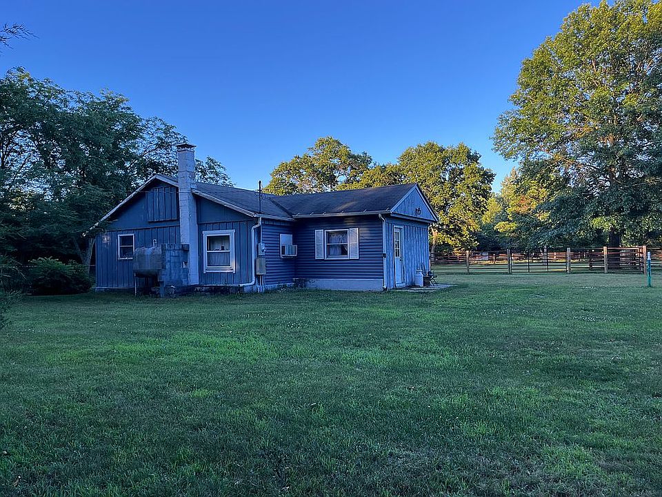 Bungalow on Beautiful Land