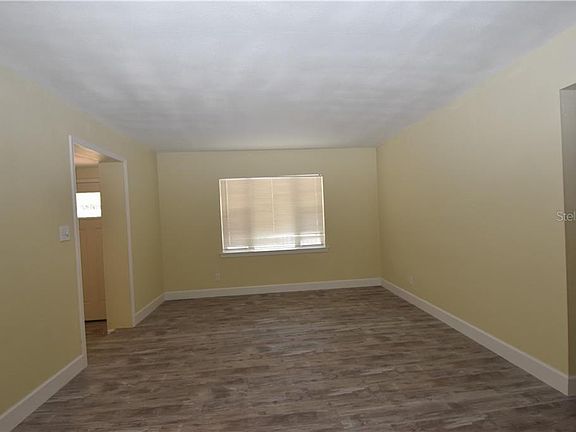 5th image of 4107 W Kensington Ave
