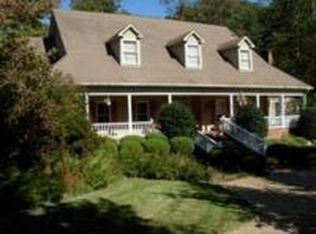 16 Hunters Woods Ct, Little Rock, AR 72210