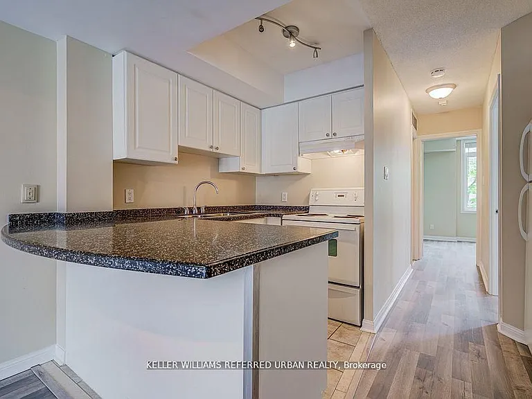 31 Sudbury St #3102 — Photo 10