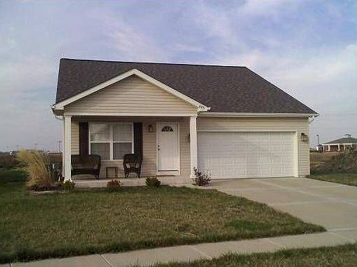 1st image of 645 Moorland Cir