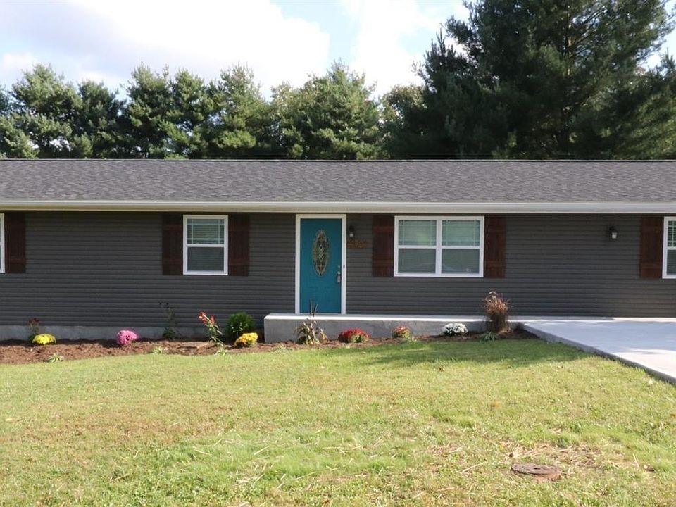 1st image of 470 Parker Memorial Dr