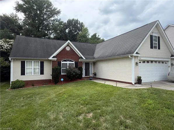 2652 Wynbrook Dr, Winston Salem, NC 27103
