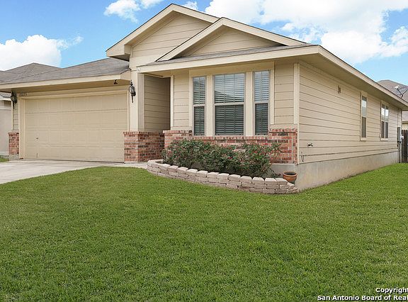 2nd image of 10223 Del Lago Ct