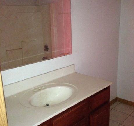 4th image of 297 Joanna Ct