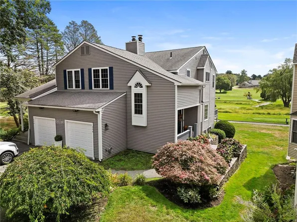 24 B Pond Ct #B, Providence, RI 02904