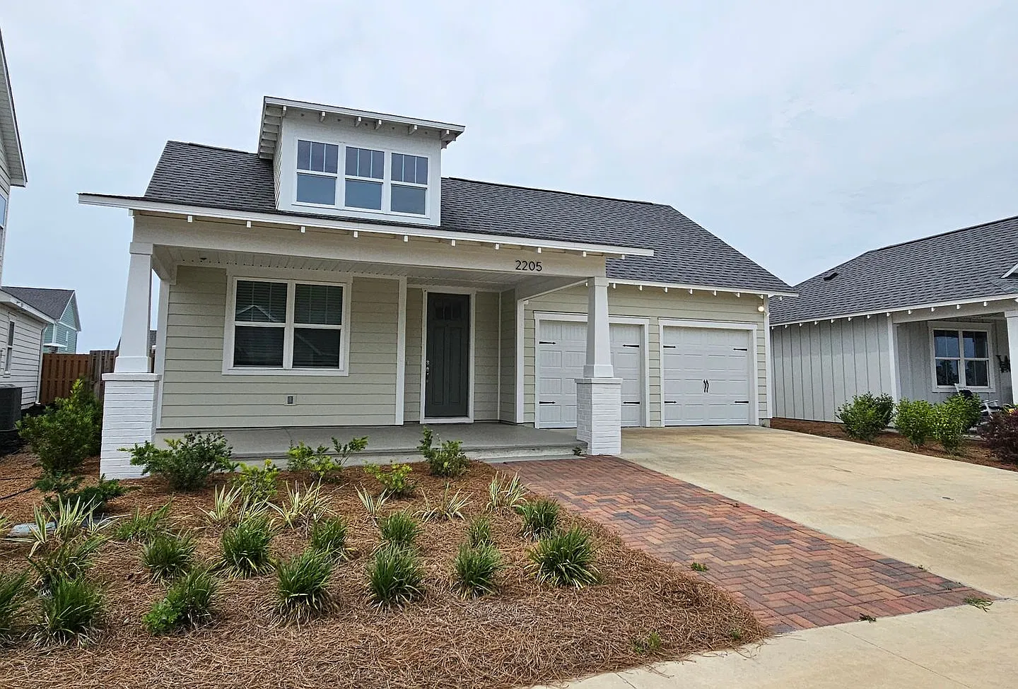 Beautiful Home in the Coveted & Amenity Rich "Sweet Bay" Community! *1/2 OFF 1st Month for A-D Mi... — Photo 2