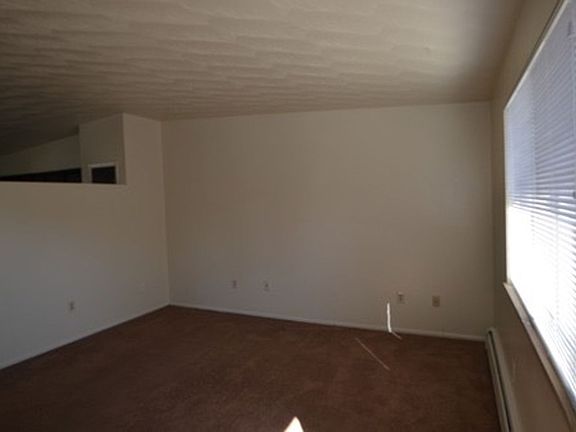 4th image of 5327 S Fox St #B
