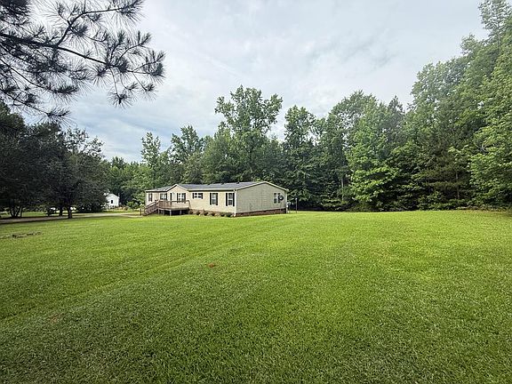 3rd image of 718 Stockton Rd