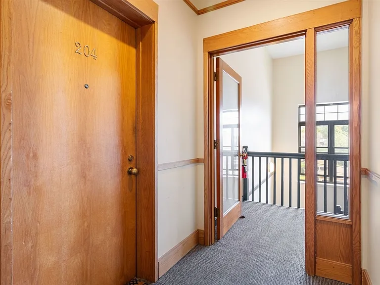 80 Beaumont St #204 — Photo 22