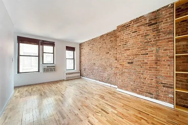 Rented by Corcoran | media 4