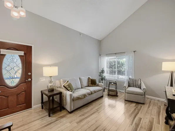 10825 Caravelle Pl, San Diego, CA 92124
