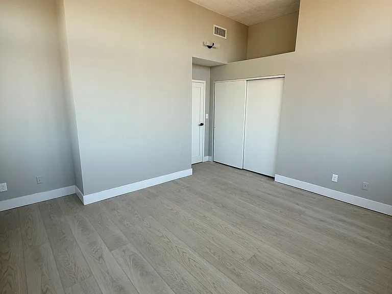 275 Chapel St #3A — Photo 10