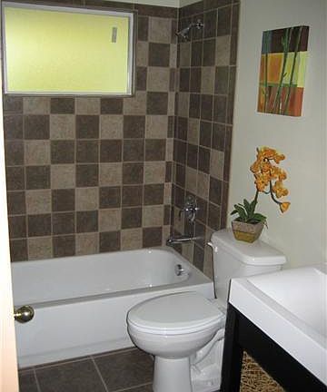 3rd image of 2411 S Grand Blvd #B3