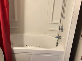 105 S Ave F, STRASBURG, ND 58573