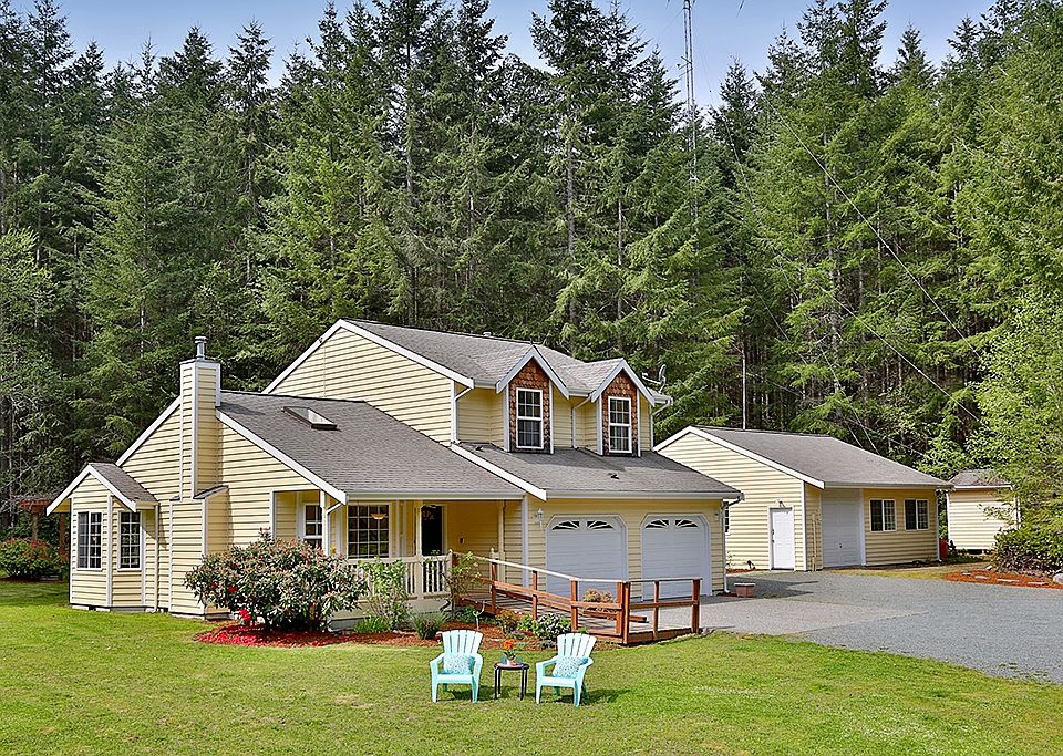 1st image of 2766 Parkwood Dr