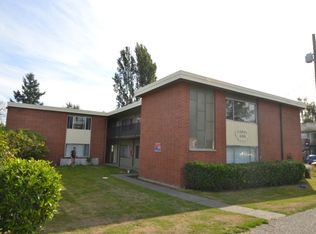 8816 9th Ave SW APT 2, Seattle, WA 98106