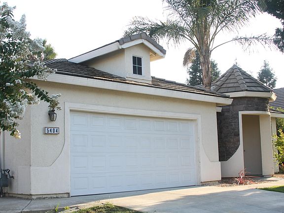 2nd image of 5404 Friesian Way