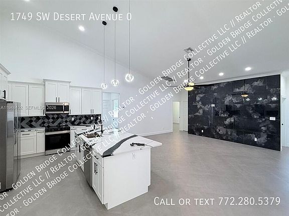 3rd image of 1749 SW Desert Ave #0