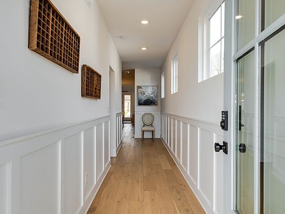 3rd image of 306 Lutie St #A