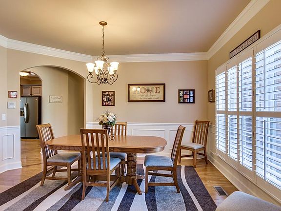 3rd image of 2605 Tisdale Ct