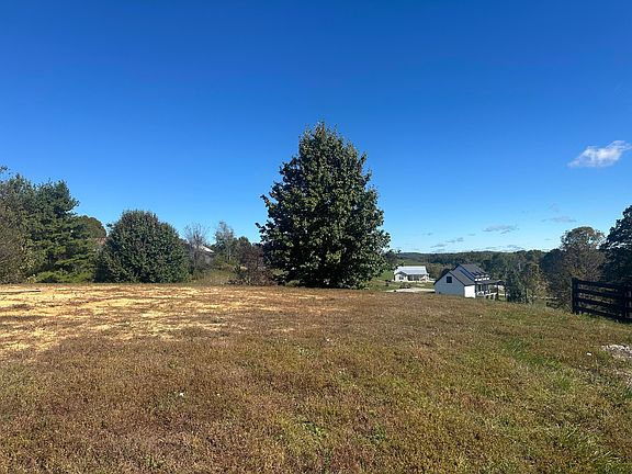 4th image of 58 Green Cove Dr