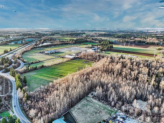 5th image of 2020 Grandview Road