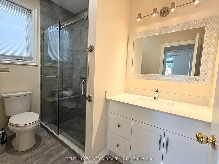31 Cliveden Pl — Photo 9