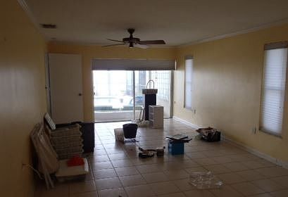 5th image of 302 Driftwood Dr W
