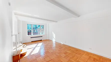 Rented by R New York