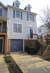 1st image of 901 N Garfield St