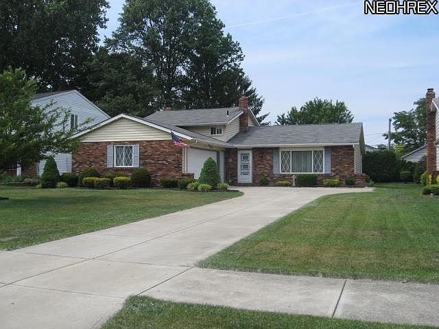 1st image of 23600 Cedarwood Ln