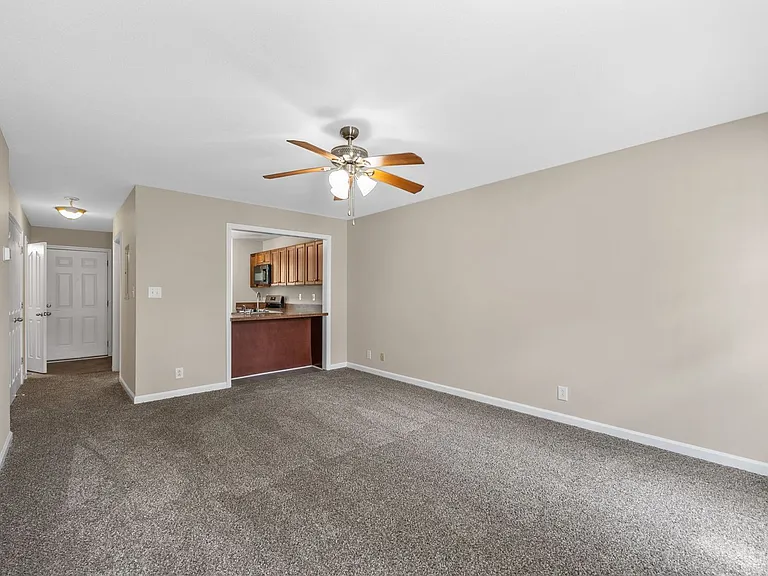 Raleigh Drive-295 — Photo 5
