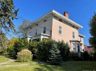 30 Camp St APT 3, Norwalk, CT 06851