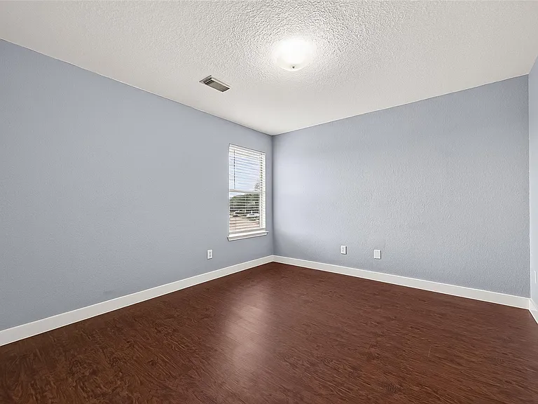 9526 Heflin Colony Dr — Photo 37
