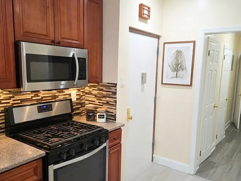 54-06 Nurge Ave #3 — Photo 5