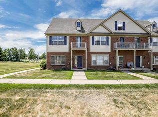 3035 Cloverly Ct, Ann Arbor, MI 48108