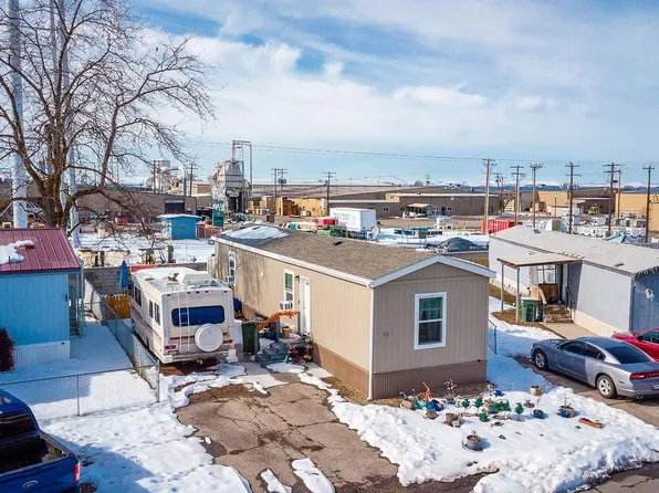 100 NW 16th St Trailer 39, Fruitland, ID 83619