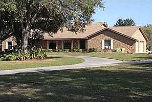 1st image of 2851 Carriage Ct