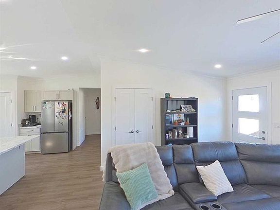 3rd image of 590059 NW Range Road 110 #28