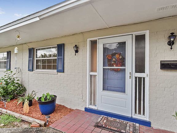 5th image of 11523 Americana Ln