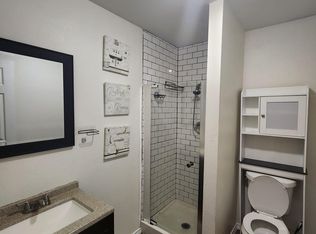 533 Melba St APT 8, Dallas, TX 75208
